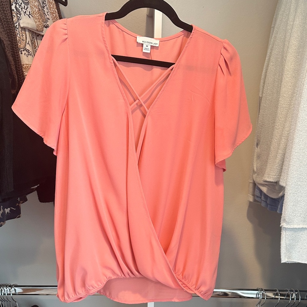 EVEREVE Coral Wrap Blouse, size M.
